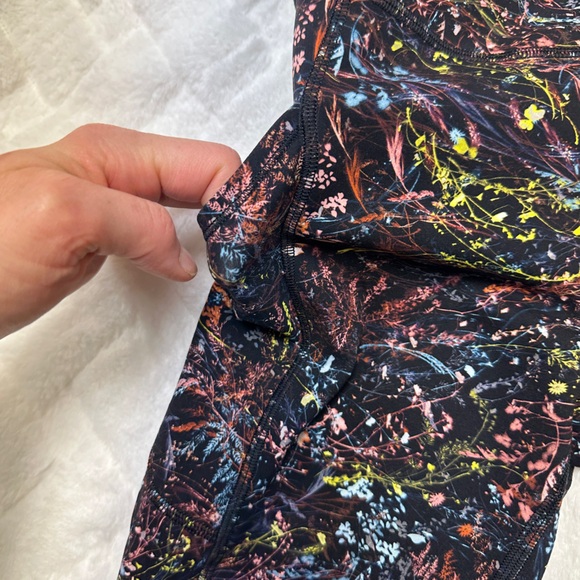 Lululemon leggings - Picture 2 of 6